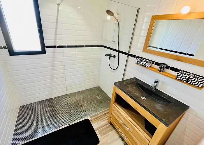 House بيت للعطل